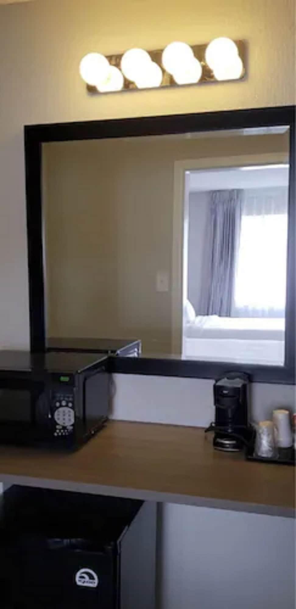 Econo Lodge Inn & Suites Abilene Ngoại thất bức ảnh