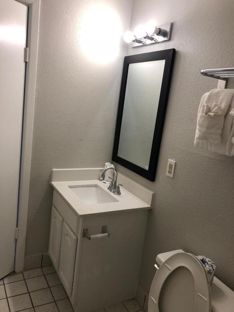 Econo Lodge Inn & Suites Abilene Ngoại thất bức ảnh